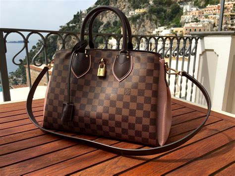 louis vuitton bag scam.